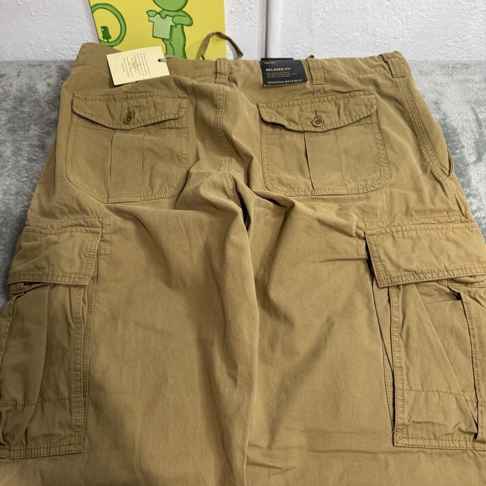 Banana Republic NWT Garment Dye Cargo Pants Mens 38x30 Brown Outdoor Utility - Picture 9 of 14